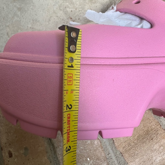 Crocs Stomp Mary Jane Platform Sandals – Pink – Men’s 2 / Women’s 4 - Picture 13 of 13
